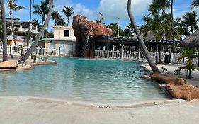 Coconut Cove Resort & Marina